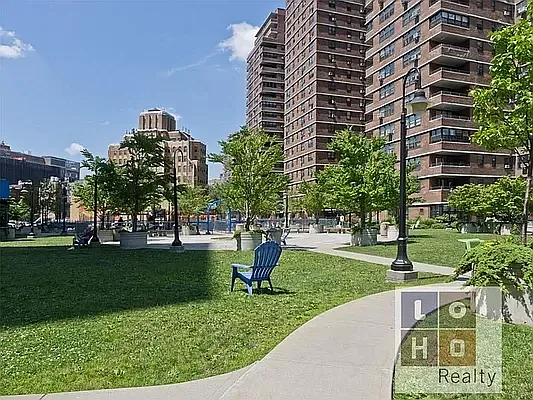 Rented by LoHo Realty | media 5