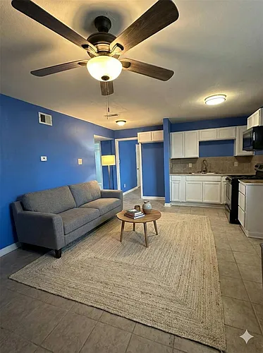 516 Holiday Dr #49 Photo 1