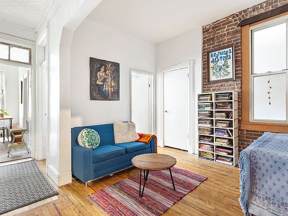 2nd image of 617 Vanderbilt Ave #3