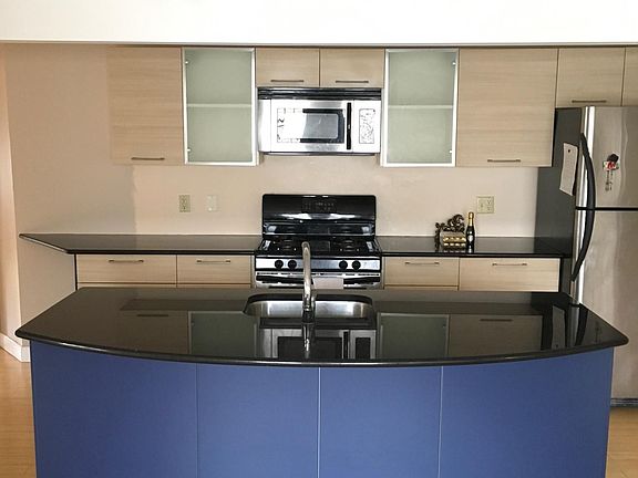 Kitchen Center