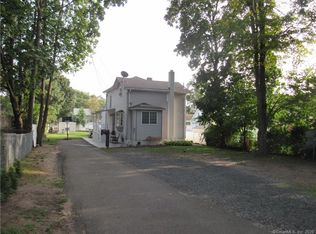 16 Evergreen Ct, New Haven, CT 06519