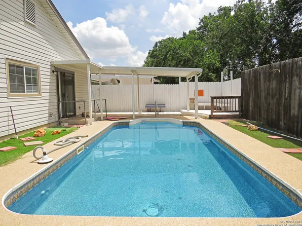 7119 Western Trail, San Antonio, TX 78244