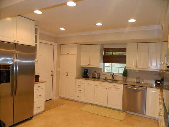 5th image of 1149 Howell Creek Dr