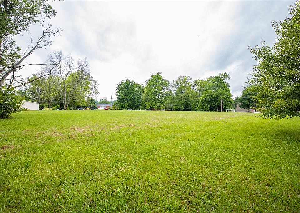 2nd image of Rogers Ln