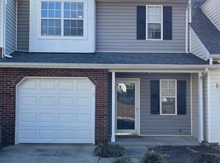 5956 Prescott Ct, Charlotte, NC 28269