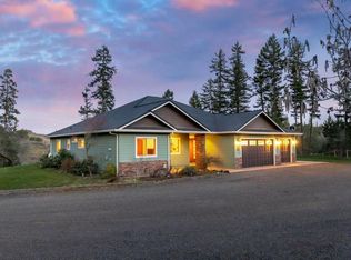 18902 Antioch Rd, White City, OR 97503