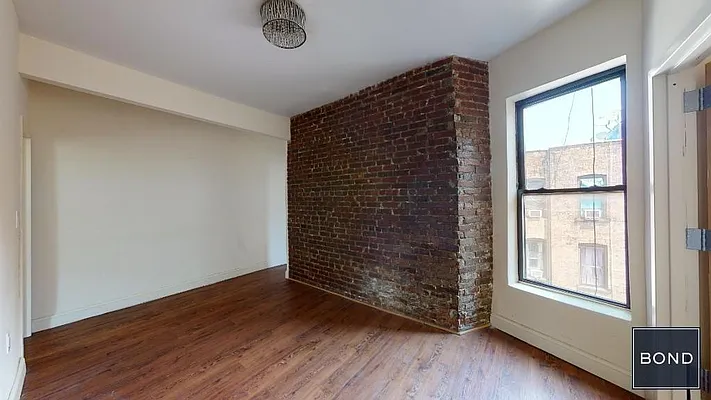 Rented by Bond New York | media 24