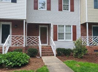 4655 Townesbury Ln, Raleigh, NC 27612