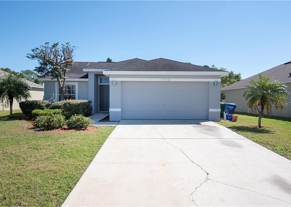 1st image of 1112 Brenton Manor Dr