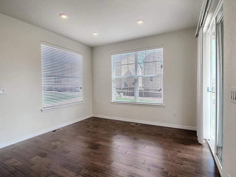 14776 Oslo Ave — Photo 15