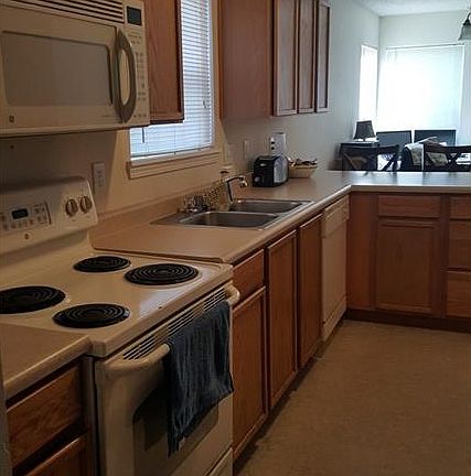 4th image of 1350 Bluff View Ct