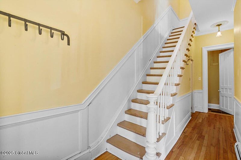 3rd image of 343 Hamilton Street