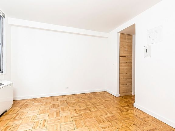2nd image of 330 W 58th St APT 16B