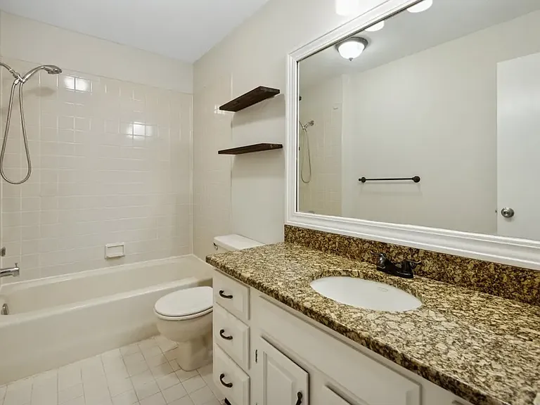 4 Ray Ct — Photo 8