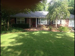 2037 Crestmont Dr, Birmingham, AL 35226