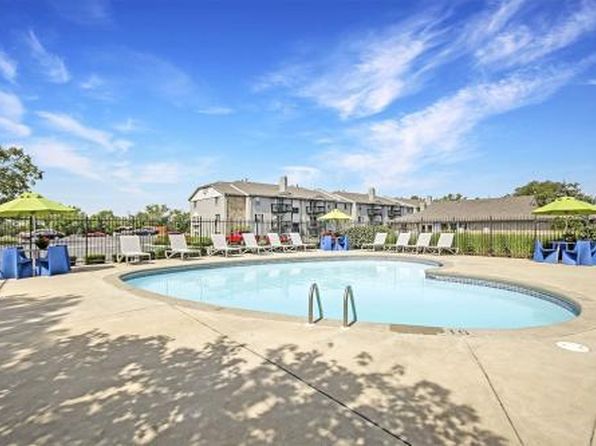 1100 County Line Rd #202