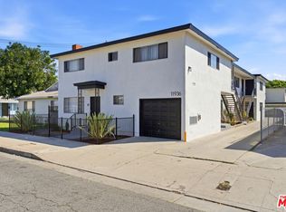 11936 Grevillea Ave, Hawthorne, CA 90250