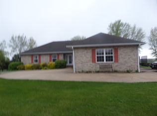 5000 W Route F, Clark, MO 65243