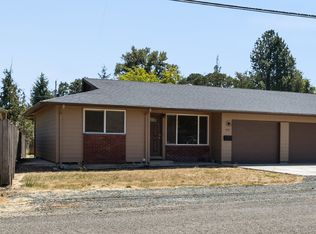612 NW Yamhill St, Sheridan, OR 97378