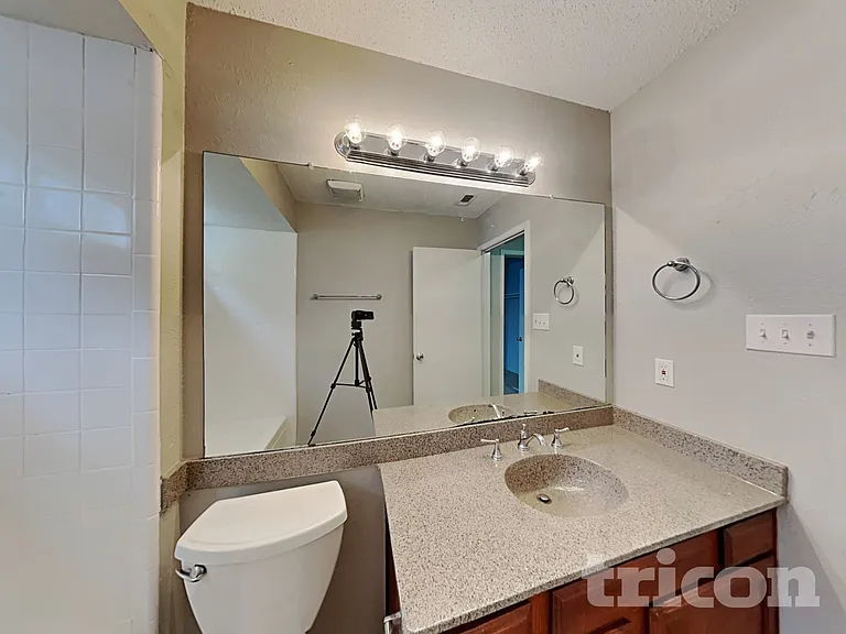 2637 Bennington Ct — Photo 15