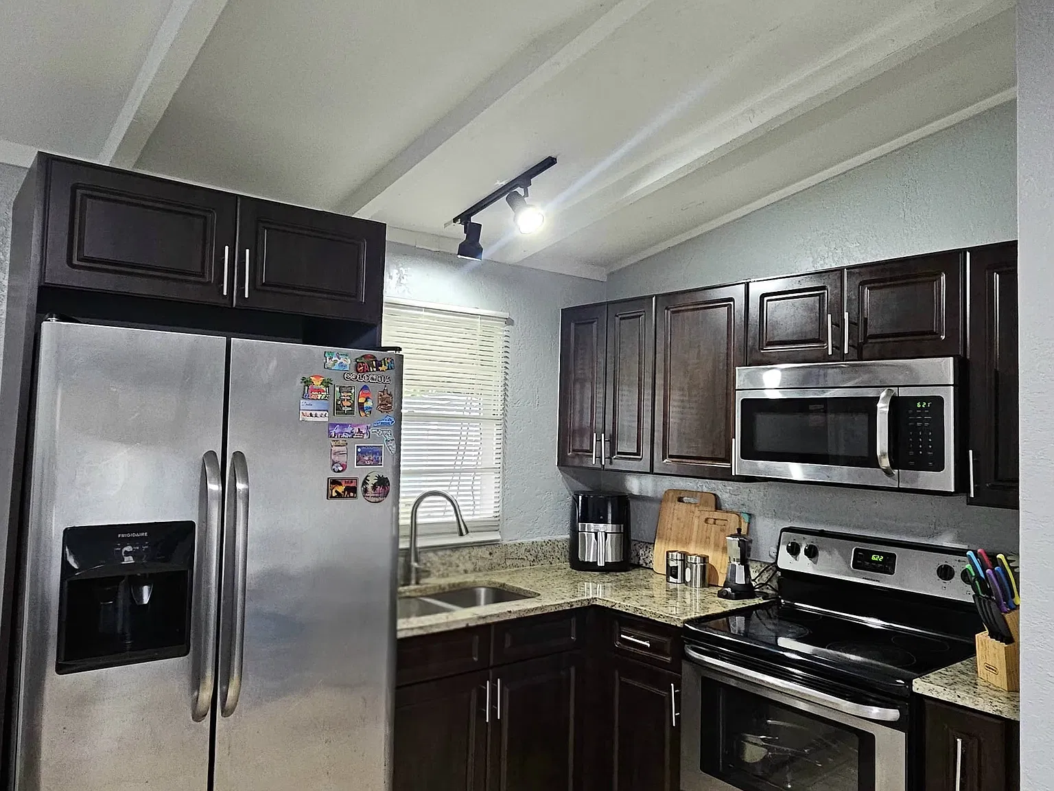 3901 W Flora Ave — Photo 2