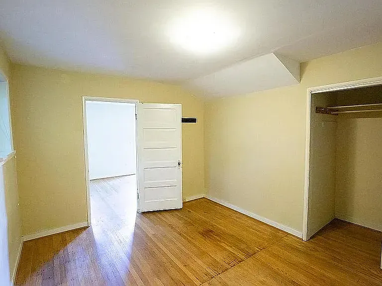 2315 E Ward St #D — Photo 8