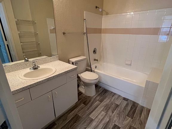 4th image of 17102 Carrington Park Dr APT 315
