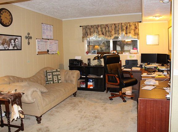 4th image of 4210 Wentworth Ave