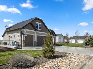25669 Dapple Pl, Middleton, ID 83644