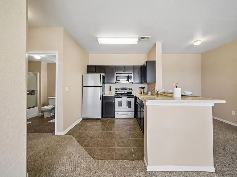 Windscape Apartments — Photo 6