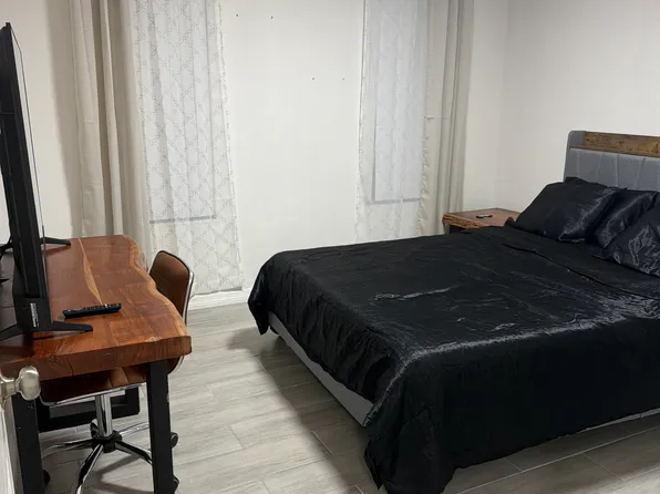 13700 SW 62nd St APT 244, Miami, FL 33183