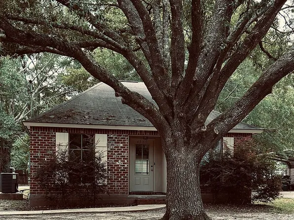 4369 Cherry Ct, Zachary, LA 70791