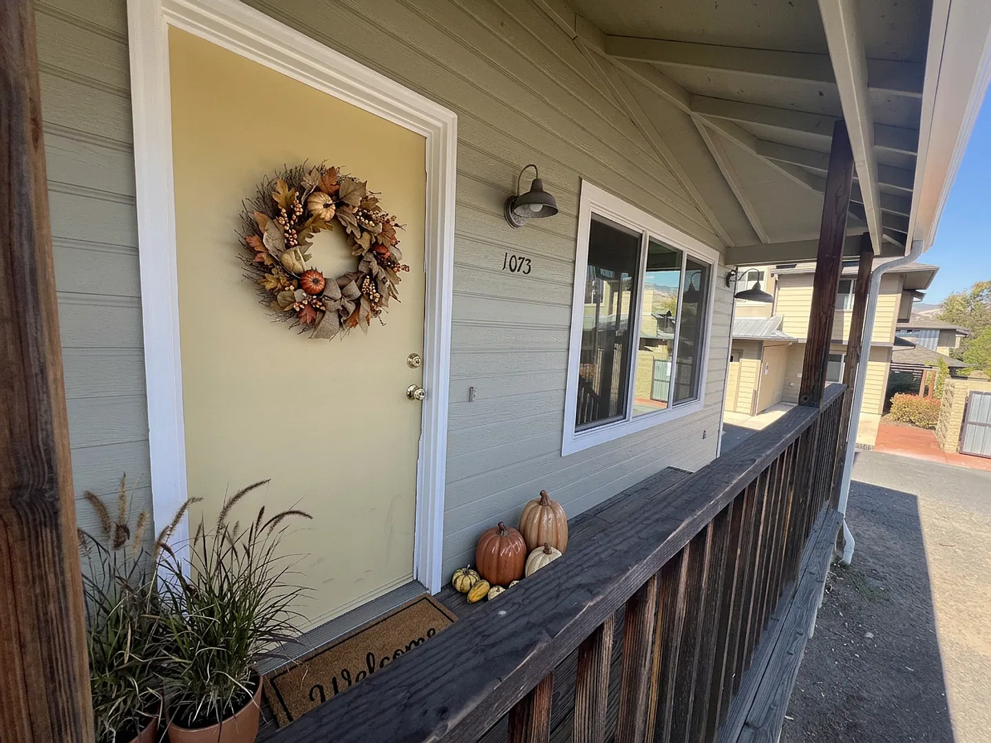 Two bedroom townhouse in centrally located duplex | Available Now! — Photo 2