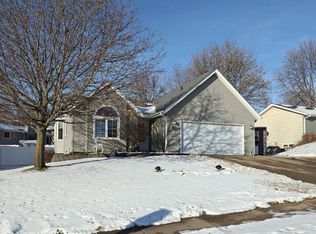 14175 Hayes Rd, Apple Valley, MN 55124