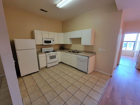 4th image of 307 Mulberry St Unit A