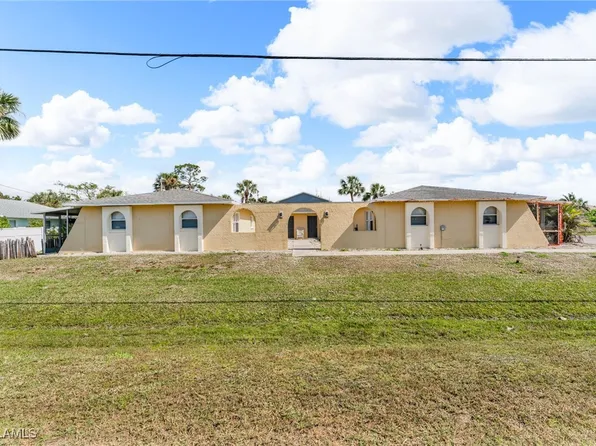 13401 Pine Needle Ln, Fort Myers, FL 33908