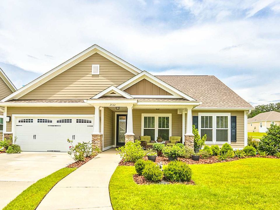 1st image of 2532 Lantana Ln