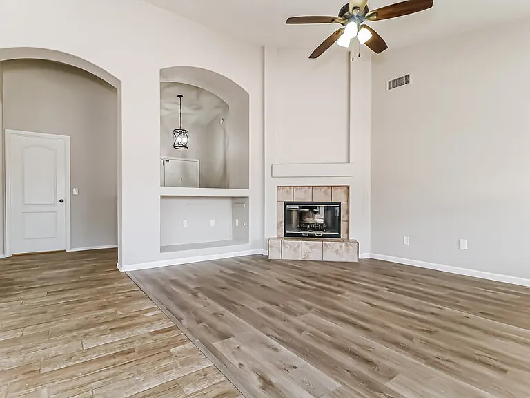 17205 N Chance Dr — Photo 4