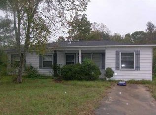 1717 W Dog River Dr, Mobile, AL 36605