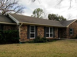 1402 Barak Ln, Bryan, TX 77802