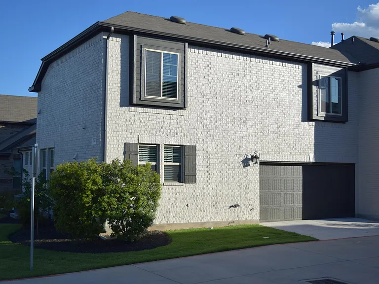 7220 Wyoming Springs Dr #1201 — Photo 2