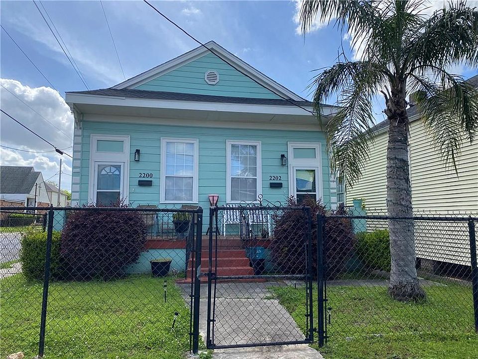 1st image of 2200-02 Annette St