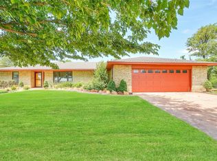 10725 N 1980th Rd, Elk City, OK 73644