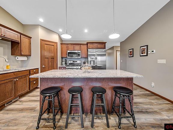 3rd image of 504 W Bert St #2