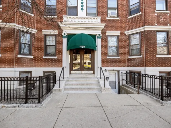 1568 Commonwealth Ave APT 4, Brighton, MA 02135