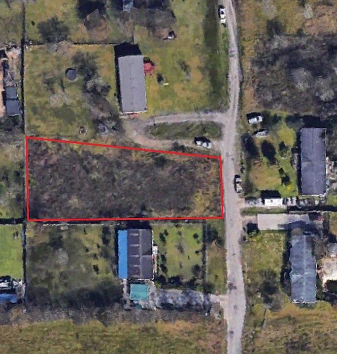 1st image of 922 Paulett St