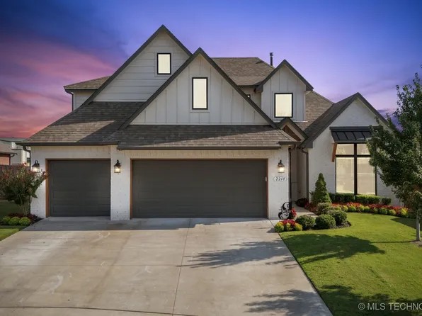 2218 W 117th Pl S, Jenks, OK 74037