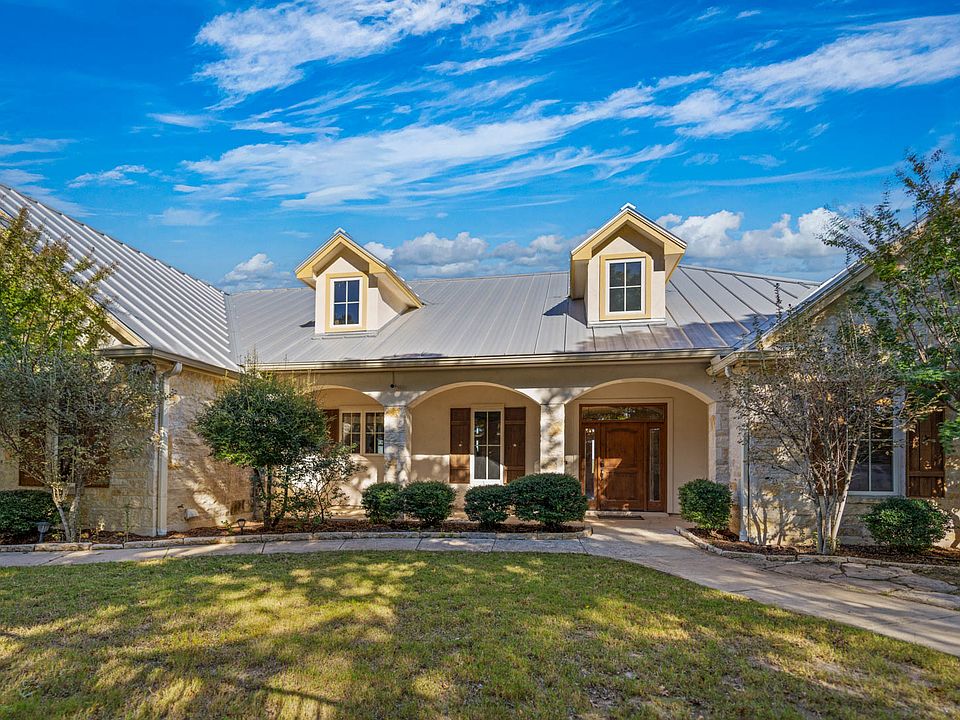 1st image of 326 River Valley Rd