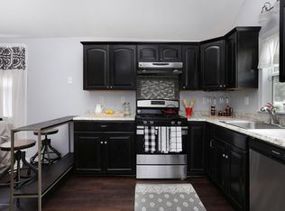 24 Duchess Ave, Middletown, NJ 07748