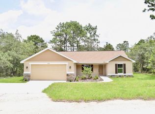 15028 Hawk Rd, Weeki Wachee, FL 34614